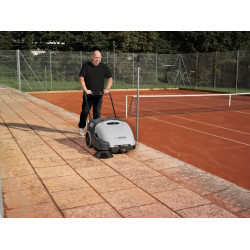 Balayeuse NILFISK SW750 B FULL PKG accompagnée batterie